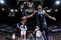 乐鱼体育官方-包含凯尔特人大胜魔术，东部积分排名再次攀升的词条