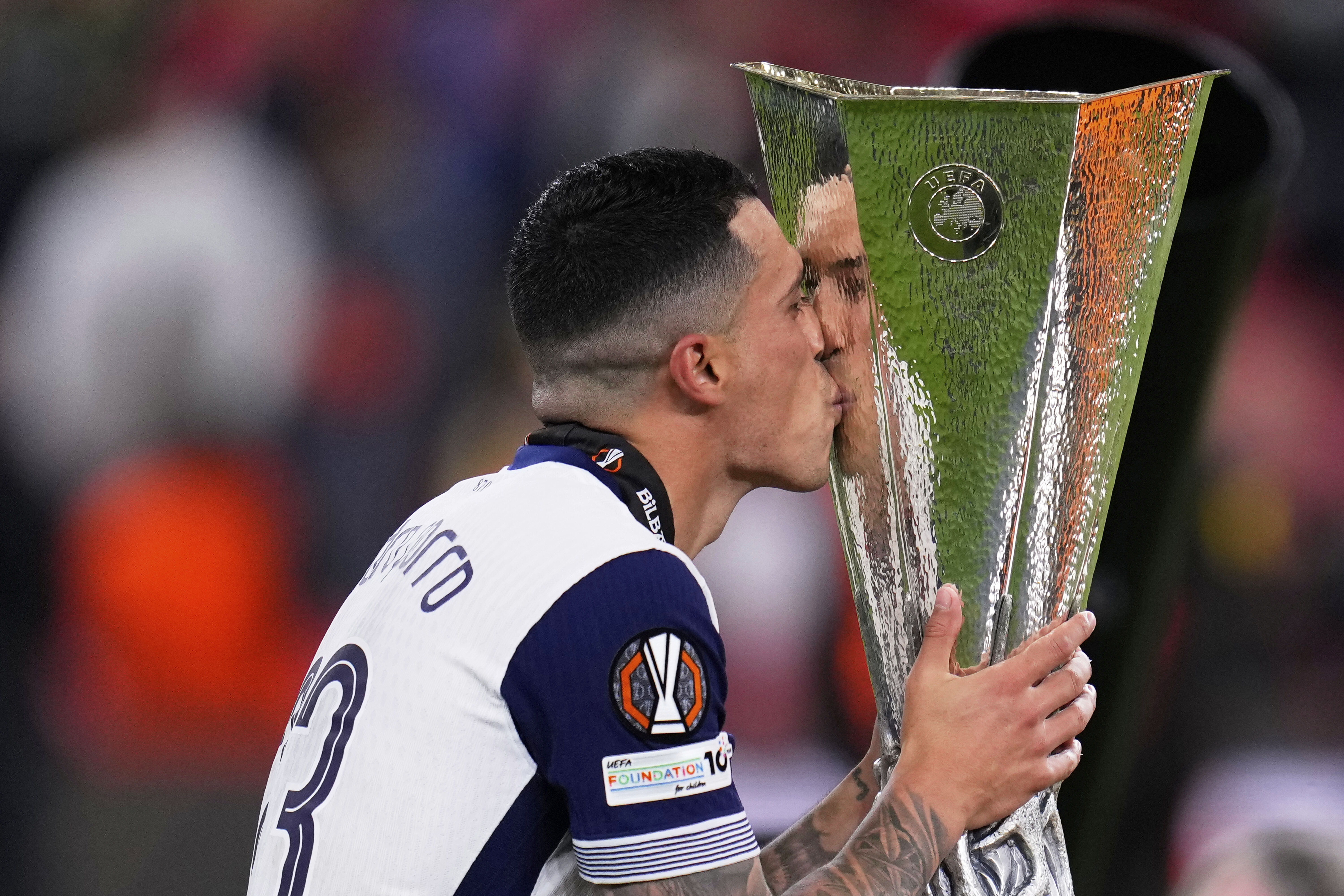 欧罗巴杯淘汰赛节奏明快，英格兰球队逐鹿前程的简单介绍