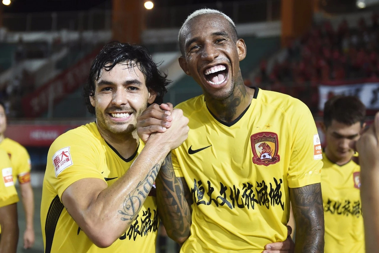 包含河南队再度战胜福建,稳固巅峰地位的词条 包含河南队再度战胜福建,稳固巅峰地位的词条