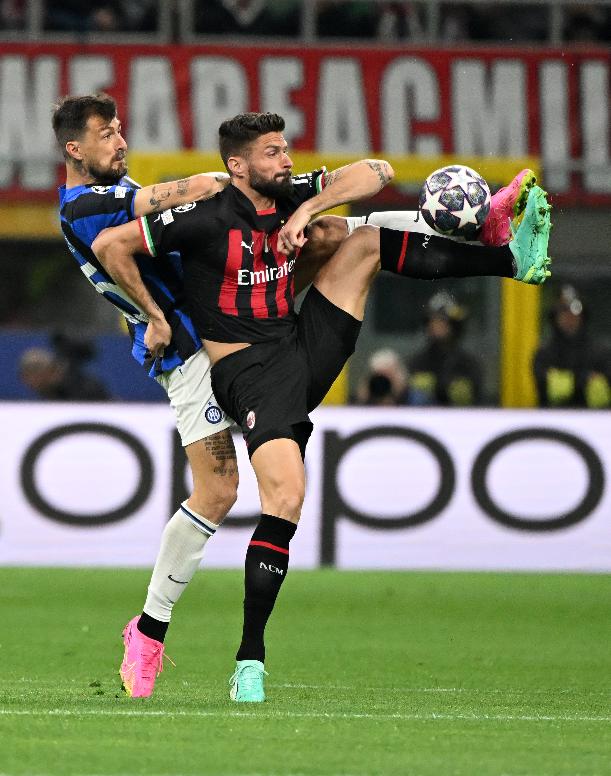 AC米兰迎来一场令人振奋的比赛 AC米兰迎来一场令人振奋的比赛